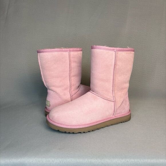 Womens UGG Boots Classic Short Pink MAU Coquette Festival Suede RARE Size 7 - Picture 1 of 12